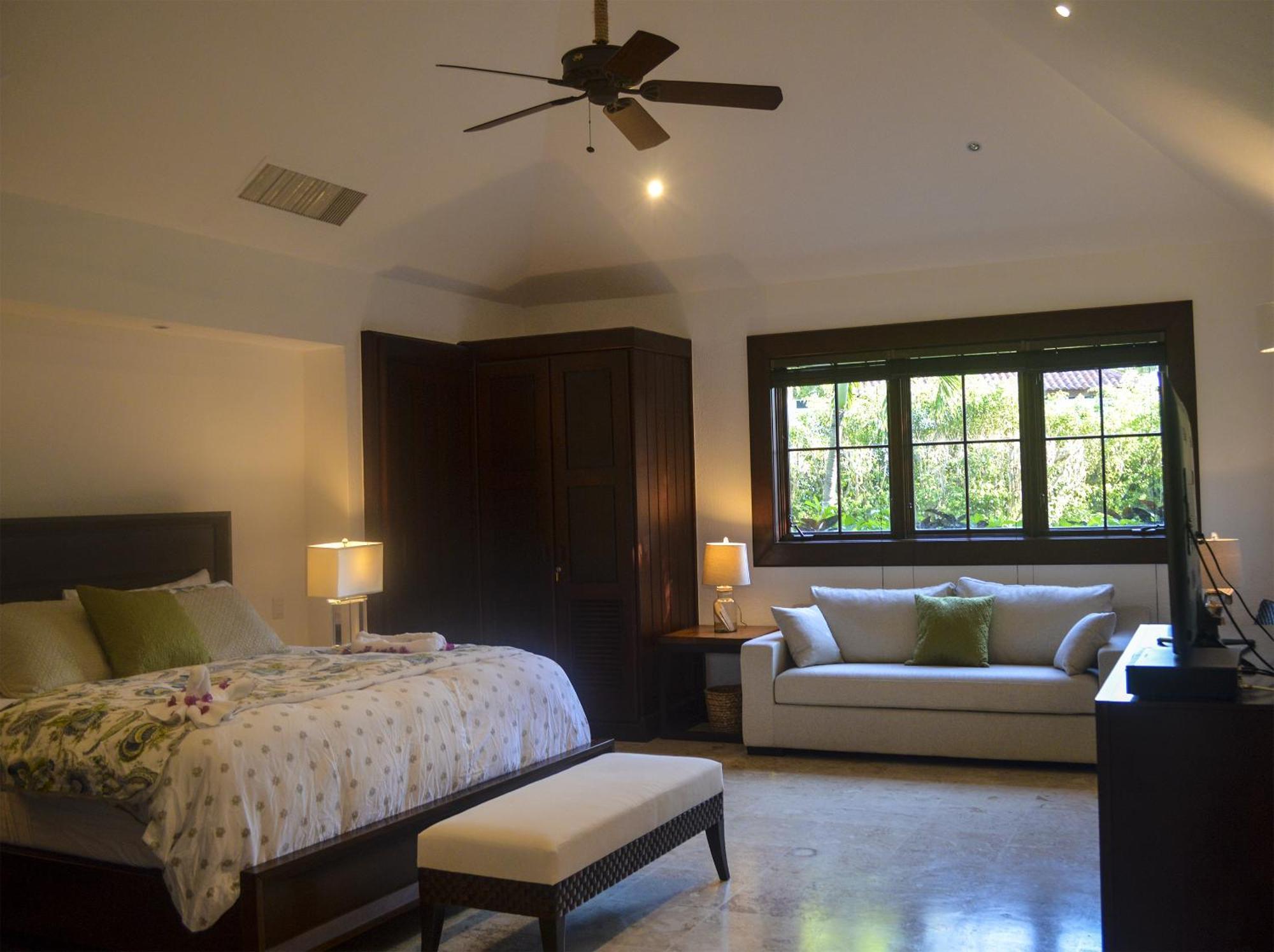 Los Altos Residences By Mint ลาโรมานา ภายนอก รูปภาพ